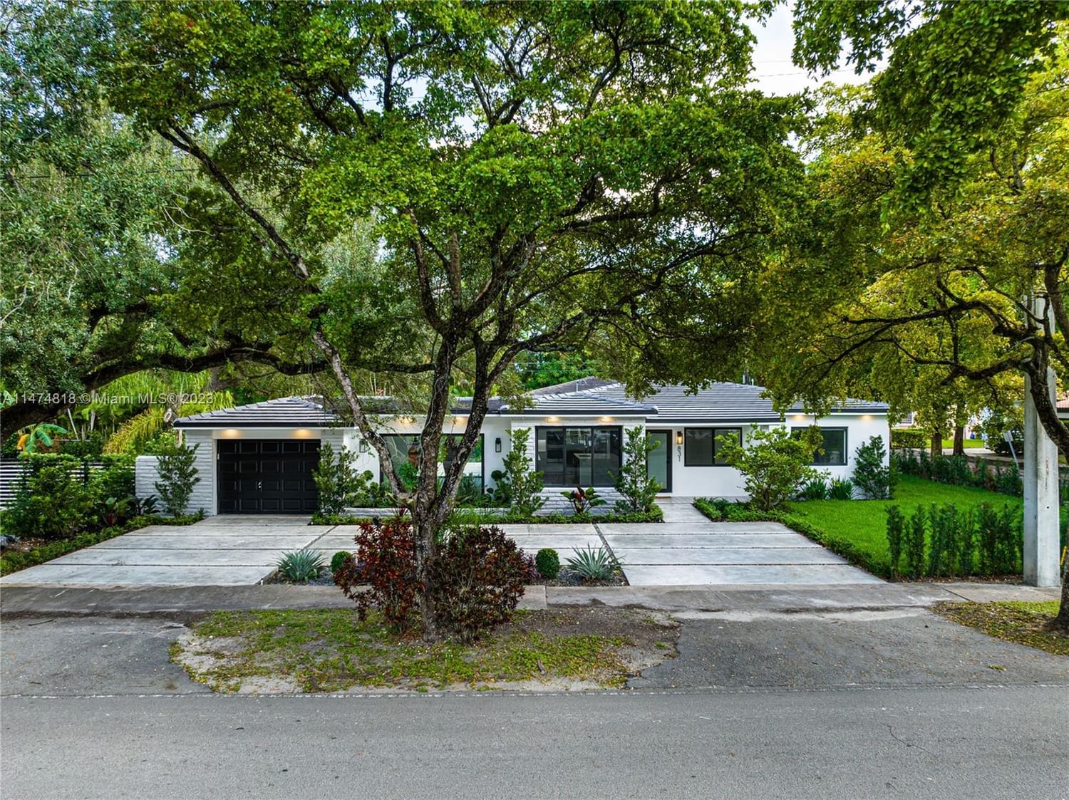 Real estate property located at 831 Cortez St, Miami-Dade County, Coral Gables, FL