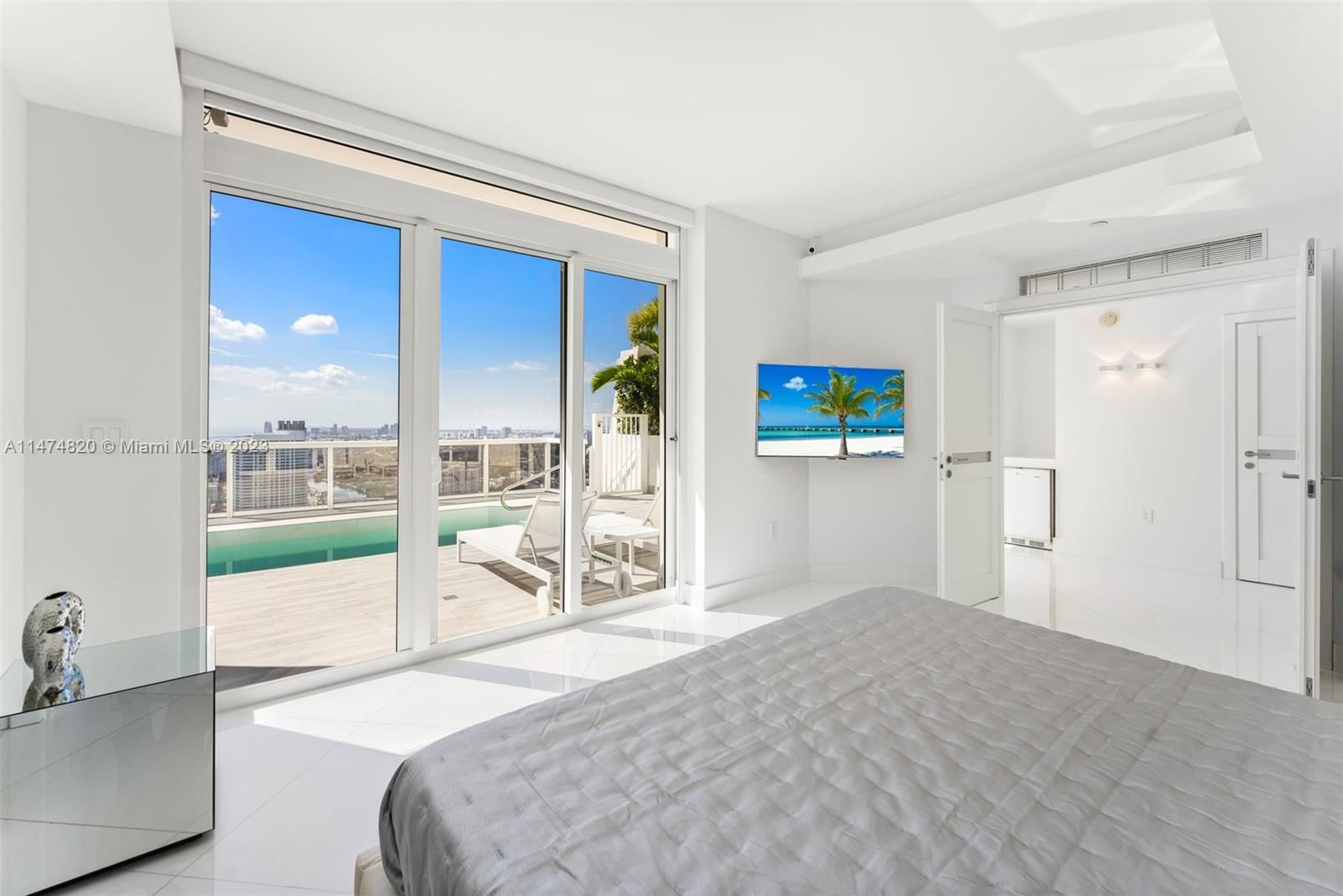 Real estate property located at 4775 Collins Ave TS4404, Miami-Dade County, Miami Beach, FL
