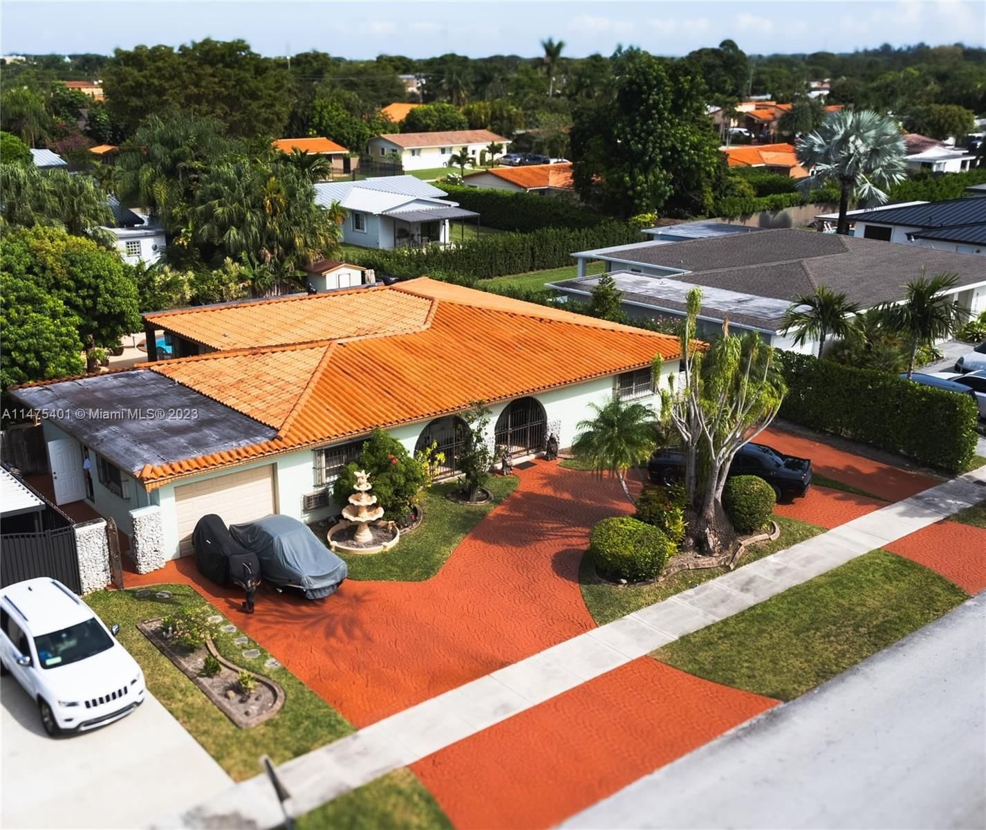 Real estate property located at 9601 66th St, Miami-Dade County, T M V GARDENS, Miami, FL
