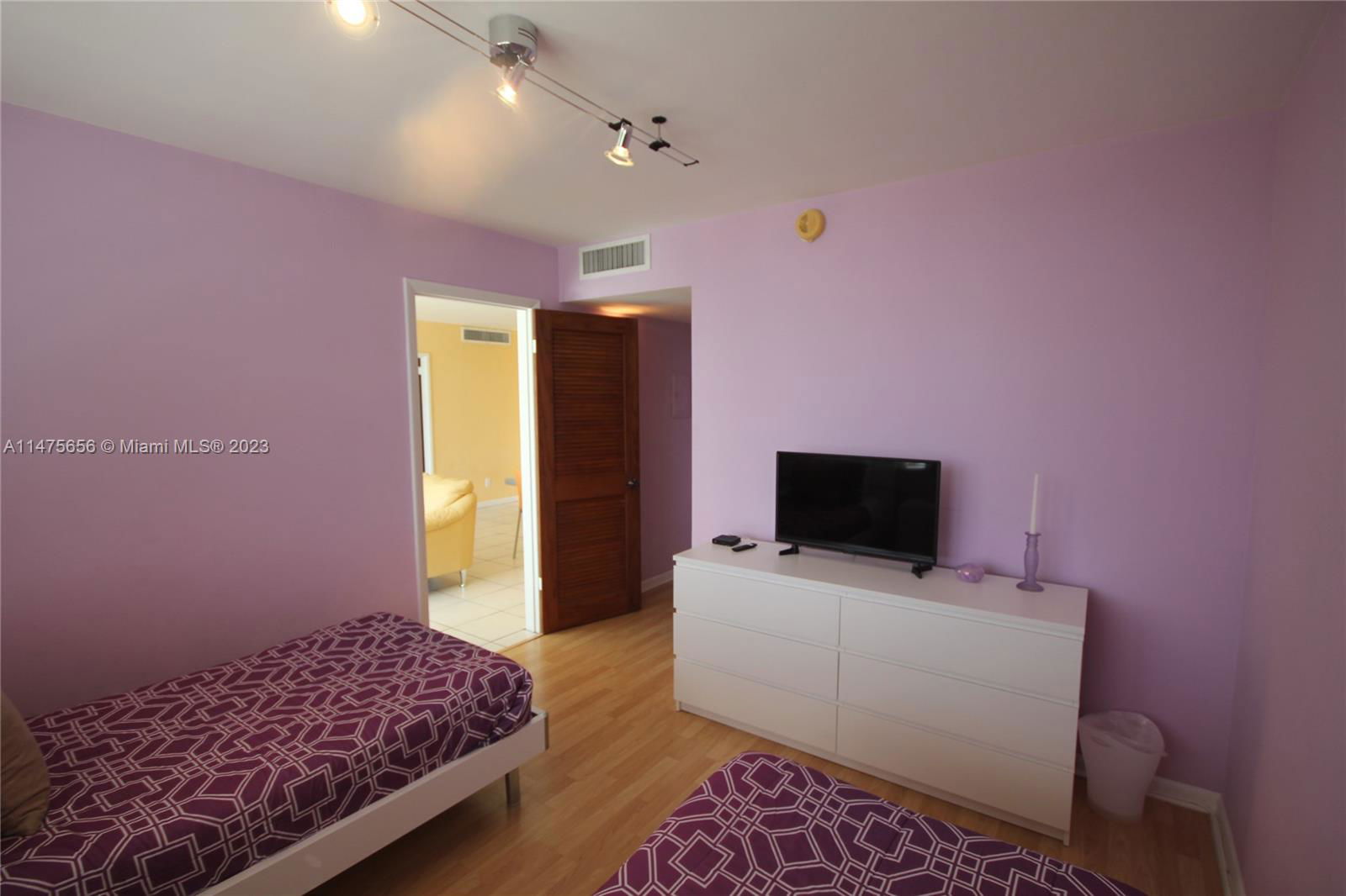 Real estate property located at 5161 COLLINS AV #508, Miami-Dade County, Miami Beach, FL