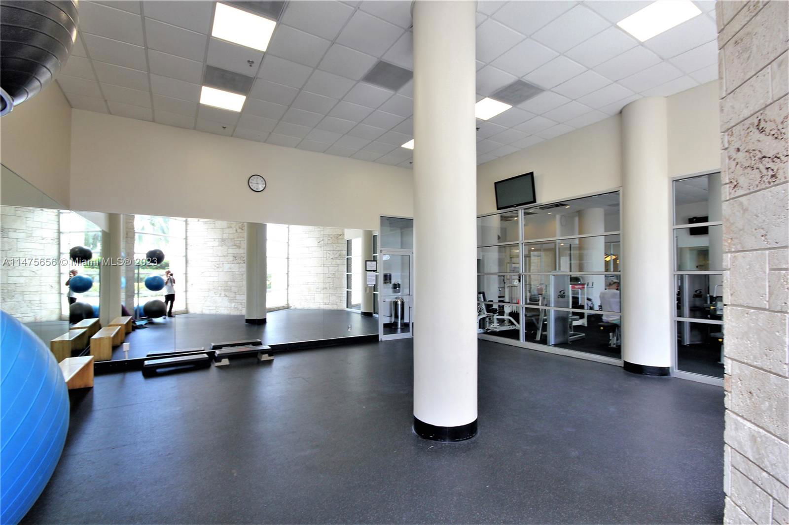 Real estate property located at 5161 COLLINS AV #508, Miami-Dade County, Miami Beach, FL