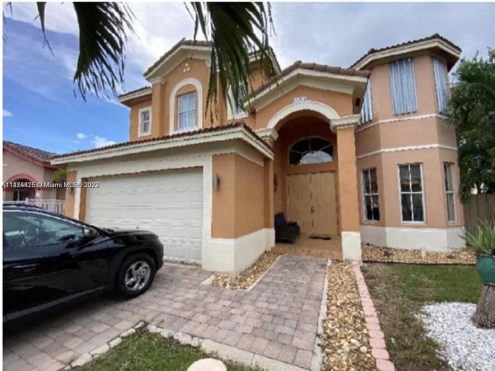 Real estate property located at 10988 243rd Ln, Miami-Dade County, BLUEWATERS SUBDIVISION, Homestead, FL