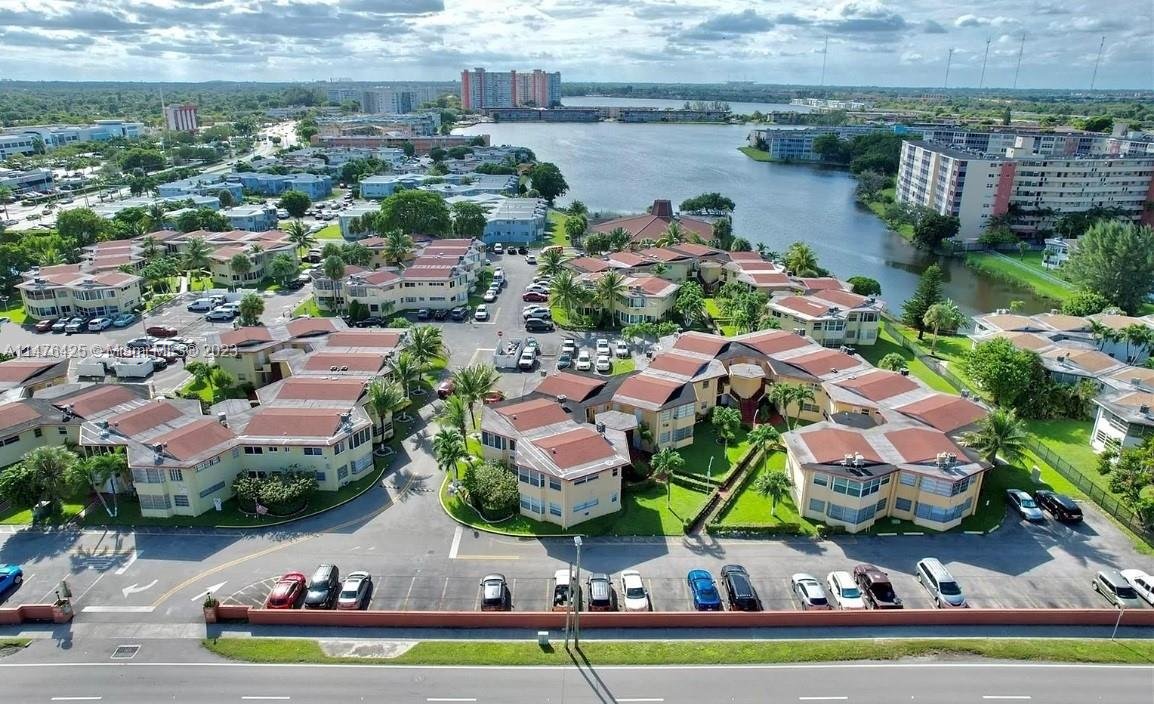 Real estate property located at 18604 18th Ave #152, Miami-Dade County, SKY LAKE GARDENS NO 3 CON, Miami, FL