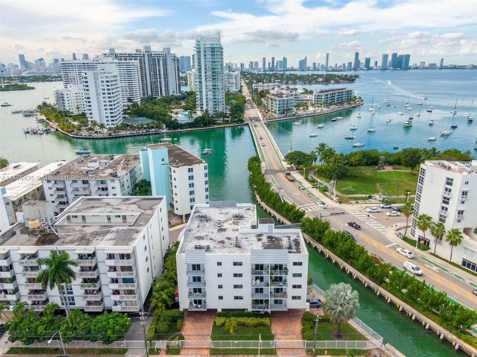 Real estate property located at 1674 Bay Rd #501, Miami-Dade County, ARCADIA CONDO, Miami Beach, FL