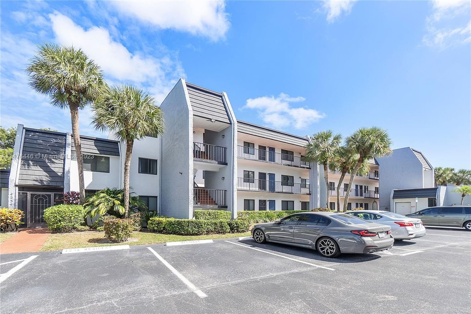Real estate property located at 4236 Deste Ct #201, Palm Beach County, FOUNTAINS OF PALM BEACH C, Lake Worth, FL