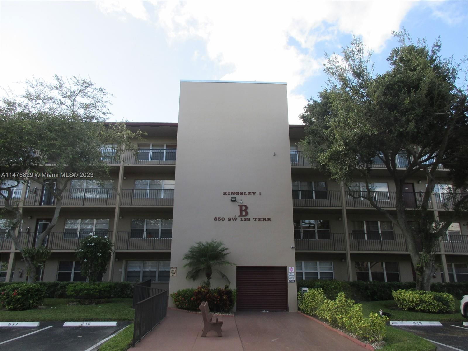 Real estate property located at 850 133rd Ter #214B, Broward County, KINGSLEY AT CENTURY VILLA, Pembroke Pines, FL