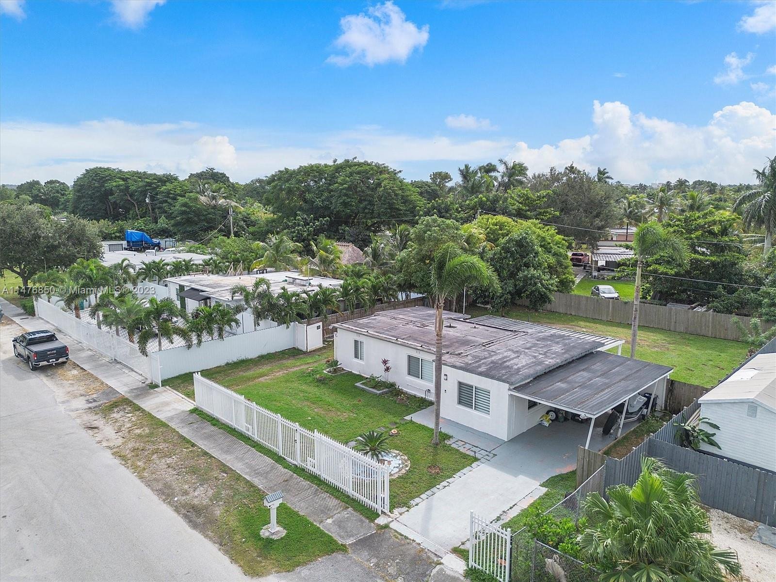 Real estate property located at 15510 Harrison Dr, Miami-Dade County, LEISURE CITY SEC 1, Homestead, FL