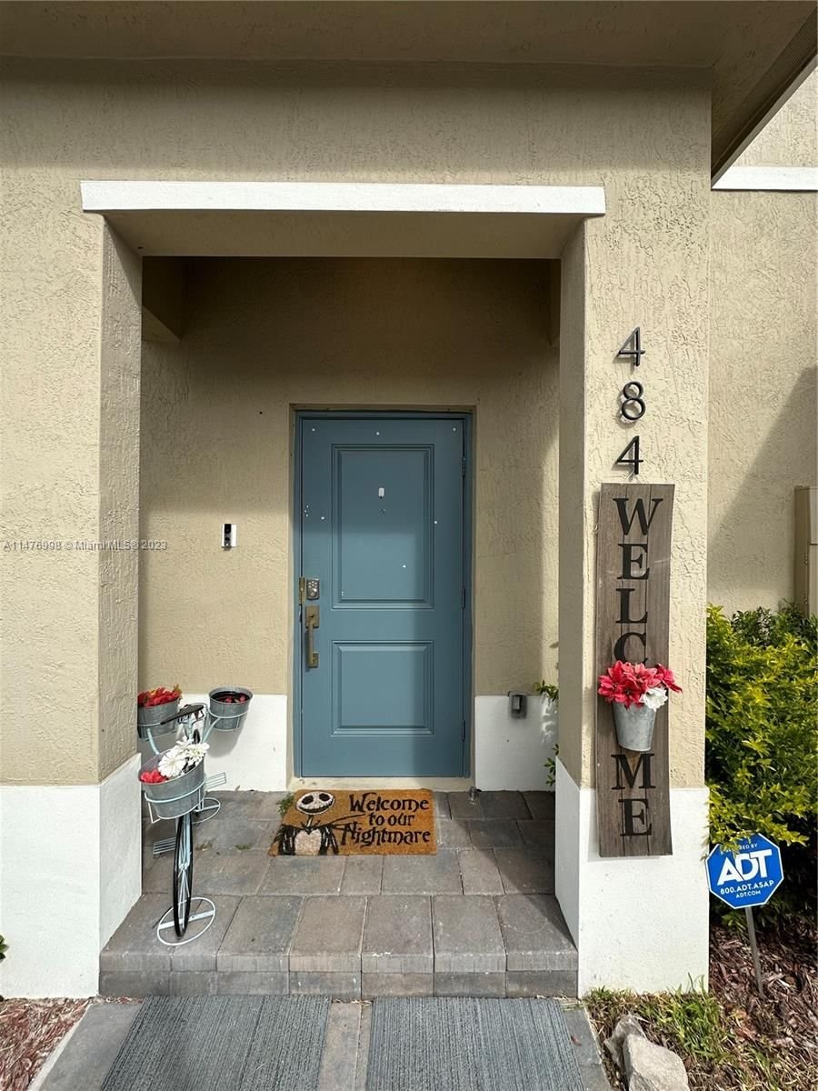 Real estate property located at 484 4th Ter #484, Miami-Dade County, FVP SUBDIVISION, Florida City, FL