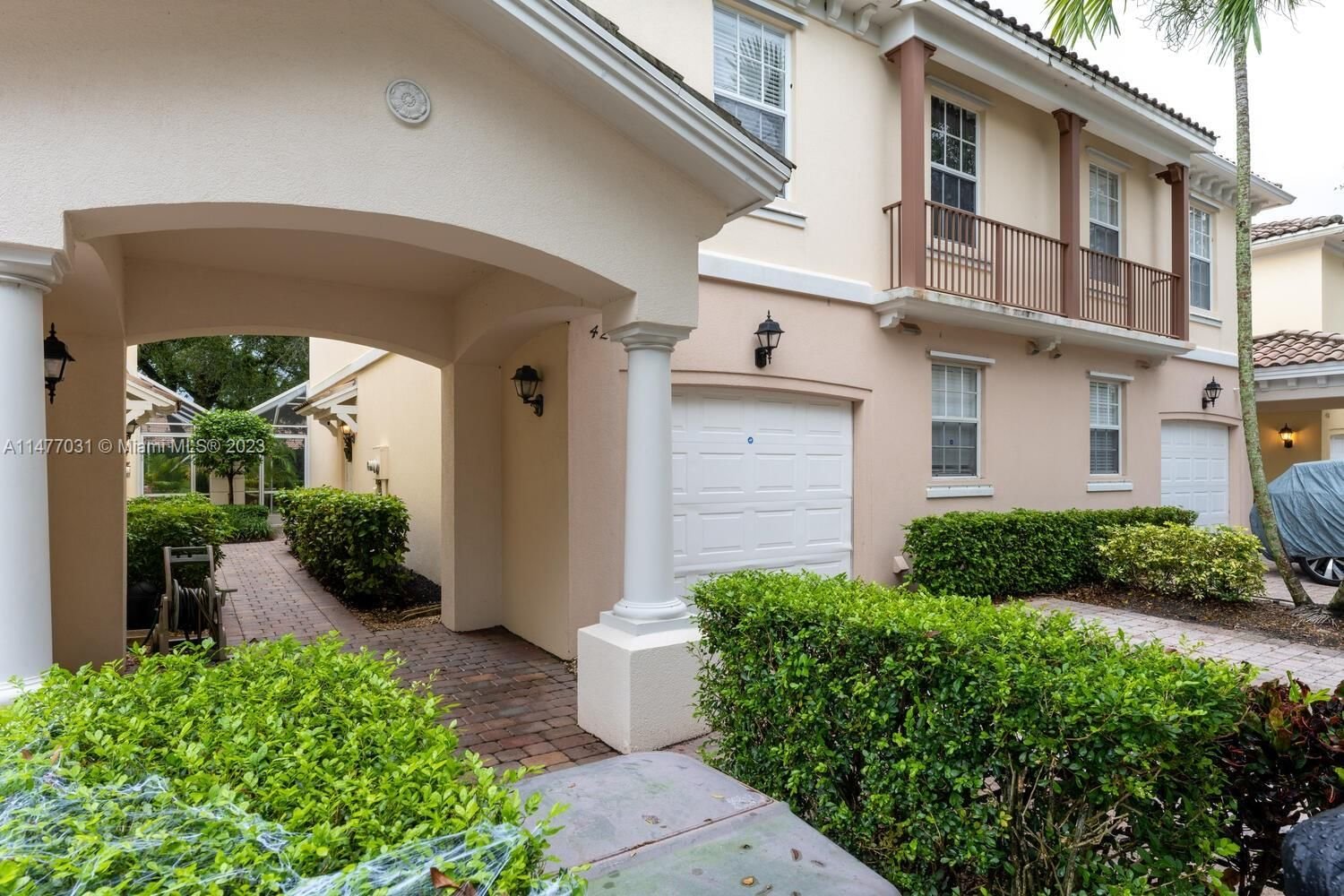 Real estate property located at 422 Capistrano Dr #422, Palm Beach County, CATALINA LAKES, Palm Beach Gardens, FL