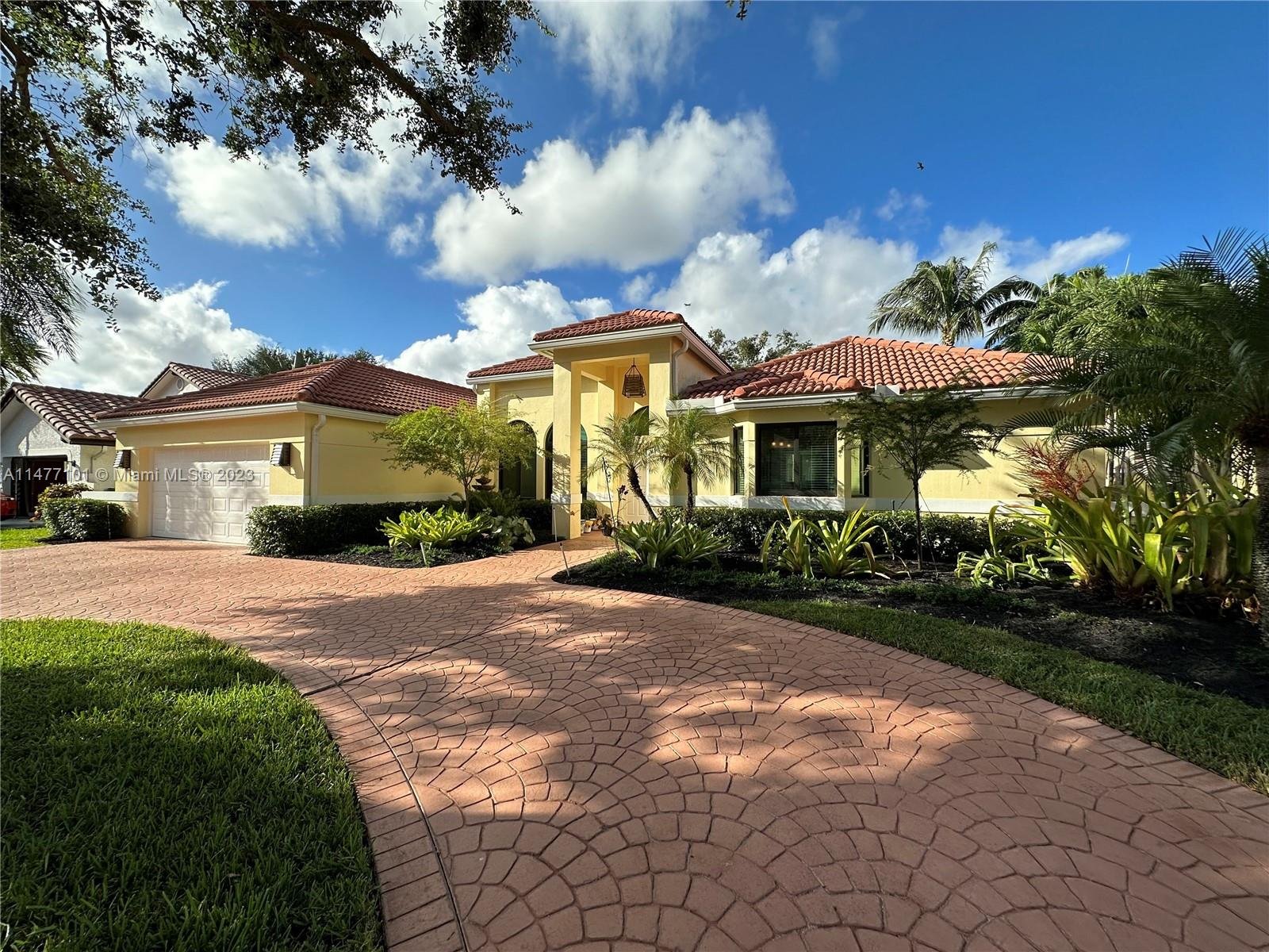 Real estate property located at 3201 Old Hickory Ct, Broward County, FOREST RIDGE SINGLE FAMIL, Davie, FL