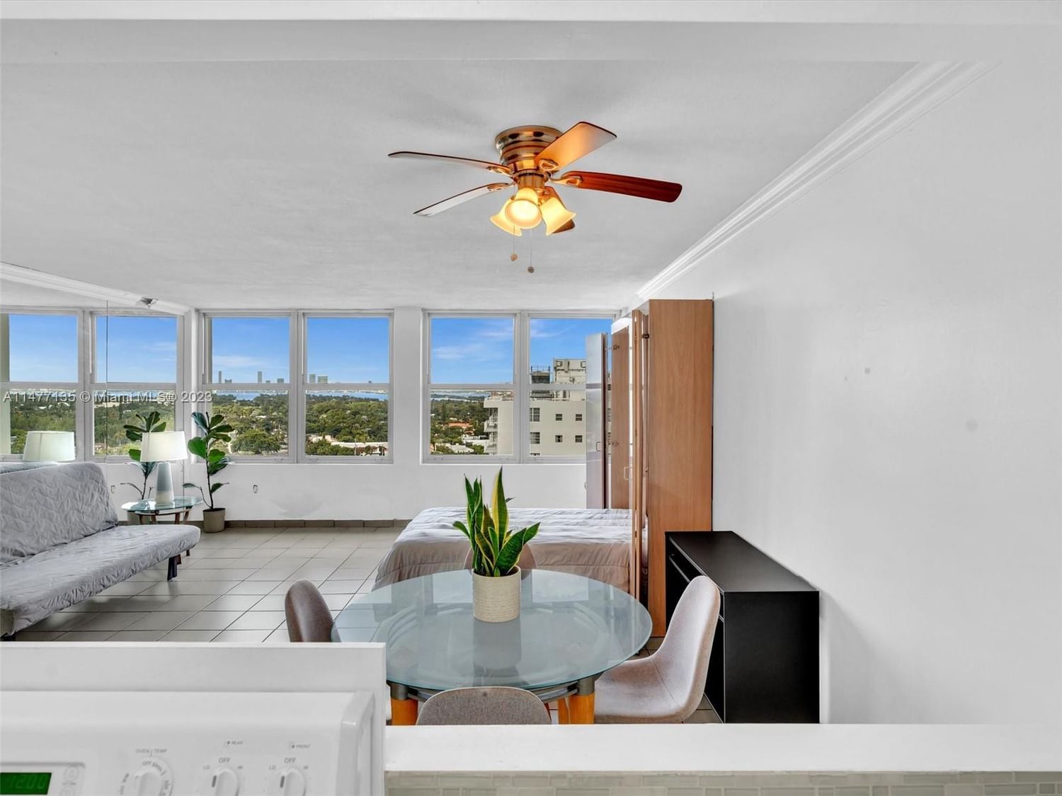 Real estate property located at 2899 Collins Ave #1604, Miami-Dade County, Miami Beach, FL