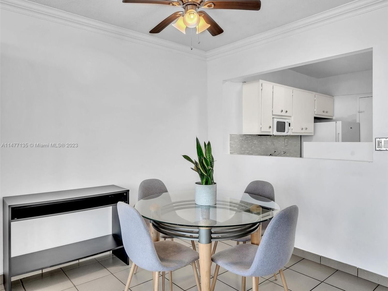 Real estate property located at 2899 Collins Ave #1604, Miami-Dade County, Miami Beach, FL