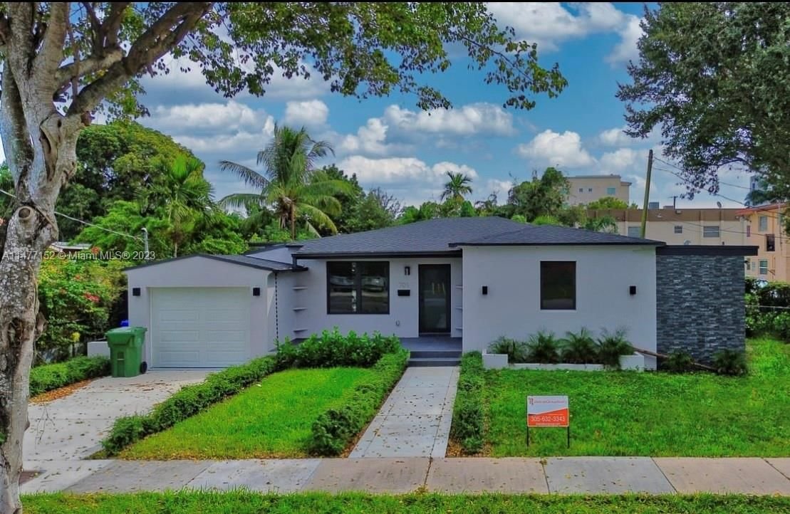 Real estate property located at 701 64th Ave, Miami-Dade County, FAIRLAWN, Miami, FL