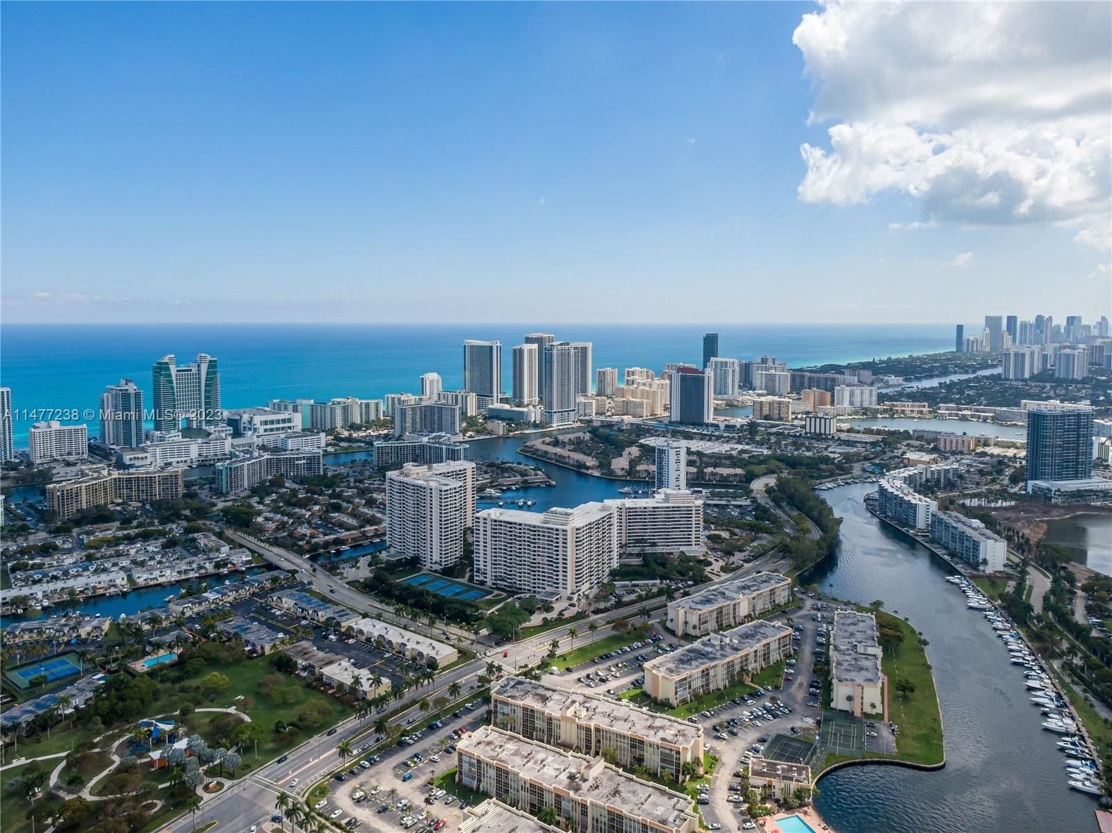 Real estate property located at 2500 Parkview Dr #515, Broward County, OLYMPUS CONDO, Hallandale Beach, FL