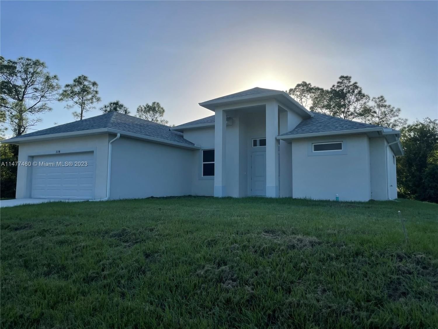 Real estate property located at 328 Lillon Ave S, Lee County, Lehigh Acres, Lehigh Acres, FL