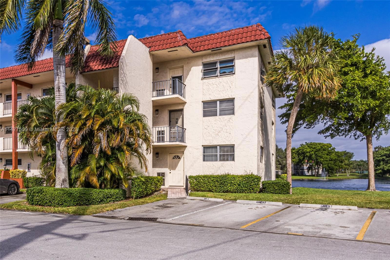 Real estate property located at 8981 Hollybrook Blvd #101, Broward County, HOLLYBROOK GOLF AND TENNIS, Pembroke Pines, FL