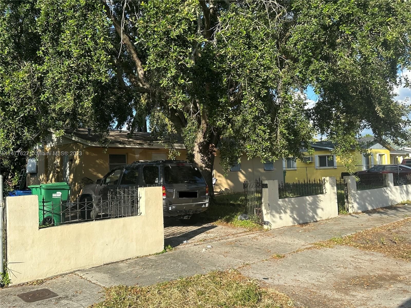 Real estate property located at 3323 181st St, Miami-Dade County, BANKERS SUB #1, Miami Gardens, FL