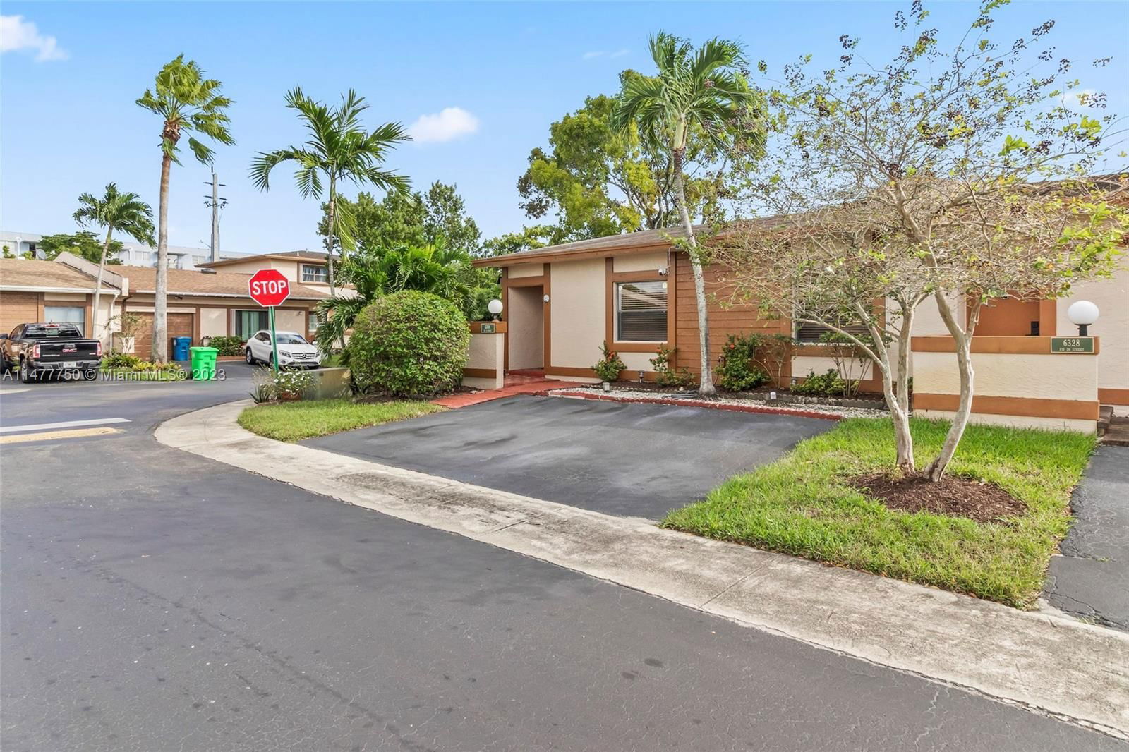 Real estate property located at 6308 29th St #6308, Broward County, SUNRISE GOLF VILLAGE NORT, Sunrise, FL