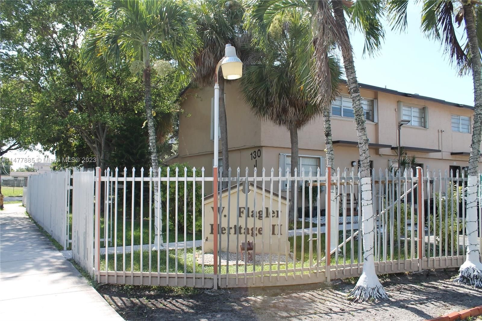 Real estate property located at 130 108th Ave J1, Miami-Dade County, WEST FLAGLER HERITAGE NO, Sweetwater, FL