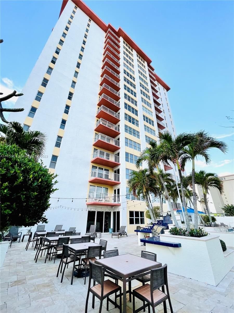 Real estate property located at 3000 Sunrise Blvd. Unit 4D #4D, Broward County, CARLTON TOWER CONDO, Fort Lauderdale, FL