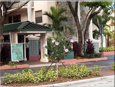 Real estate property located at 3242 Mary St S212, Miami-Dade County, COURTYARDS OF THE GROVE C, Miami, FL