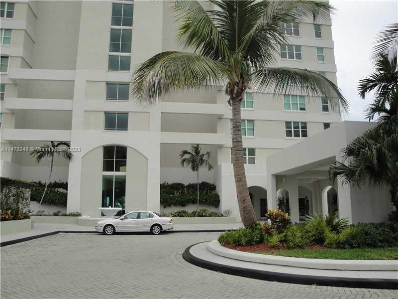 Real estate property located at 800 Claughton Island Dr #1702, Miami-Dade County, ST LOUIS CONDO, Miami, FL