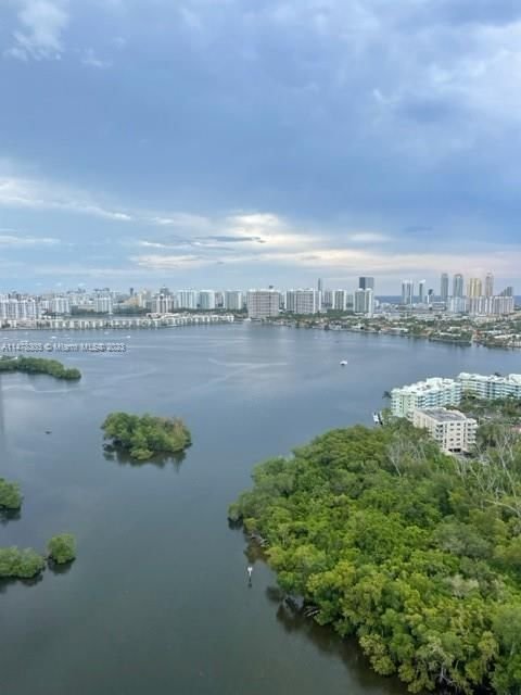 Real estate property located at 16385 Biscayne Blvd #2918, Miami-Dade County, THE HARBOUR SOUTH CONDO, North Miami Beach, FL