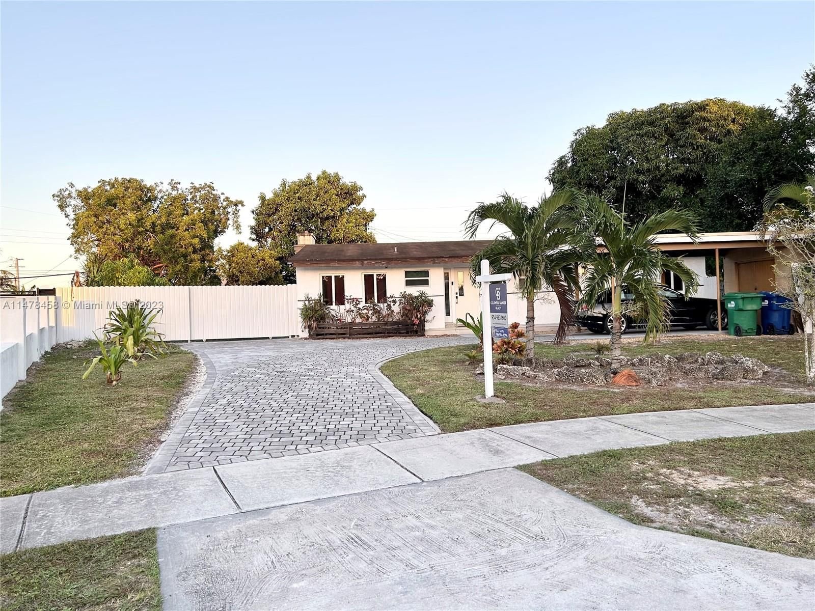 Real estate property located at 19735 5th Ct, Miami-Dade County, SIERRA MIRADA, Miami Gardens, FL
