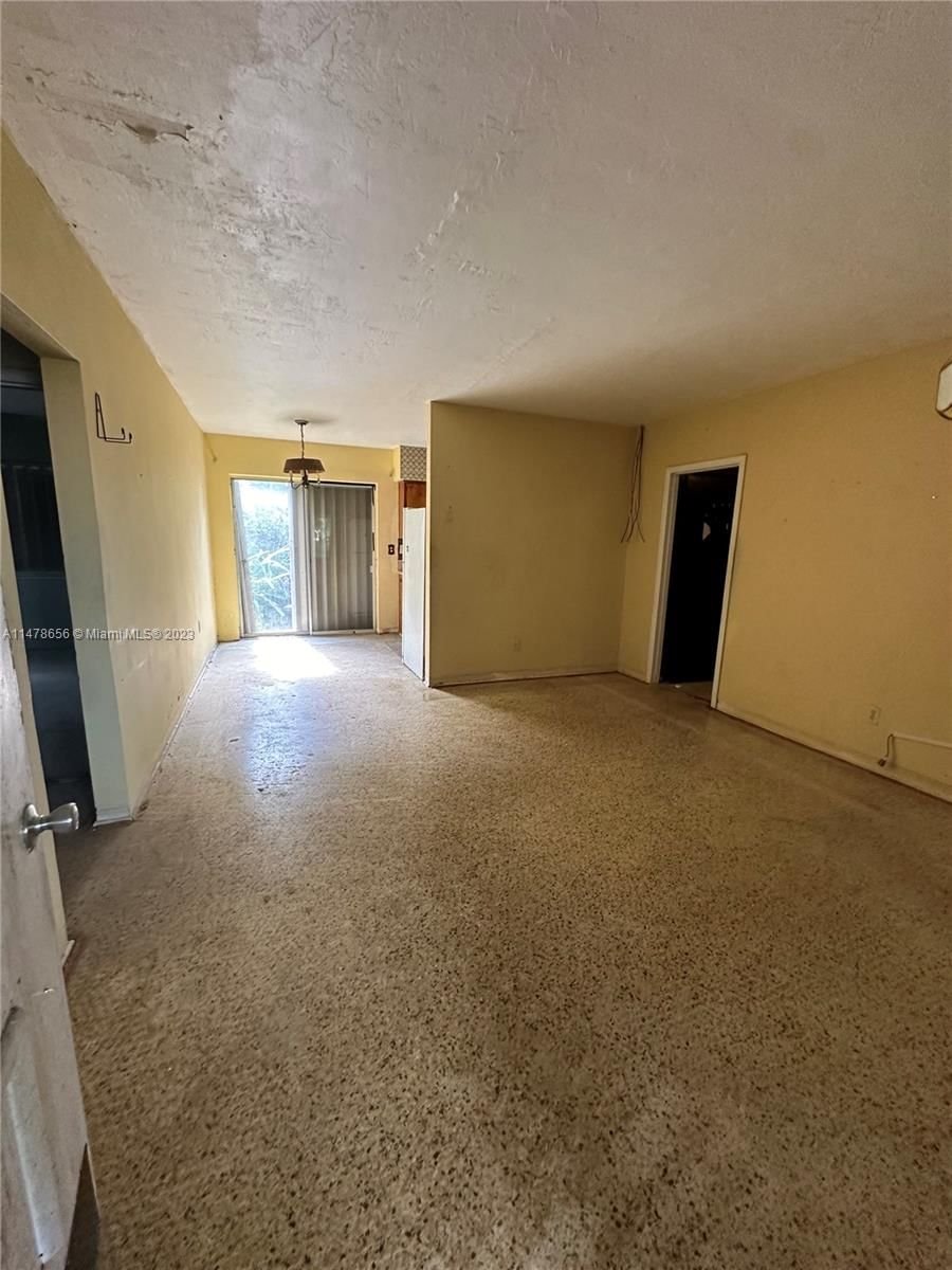 Real estate property located at 340 31st St, Miami-Dade County, HIALEAH 12TH ADDN, Hialeah, FL