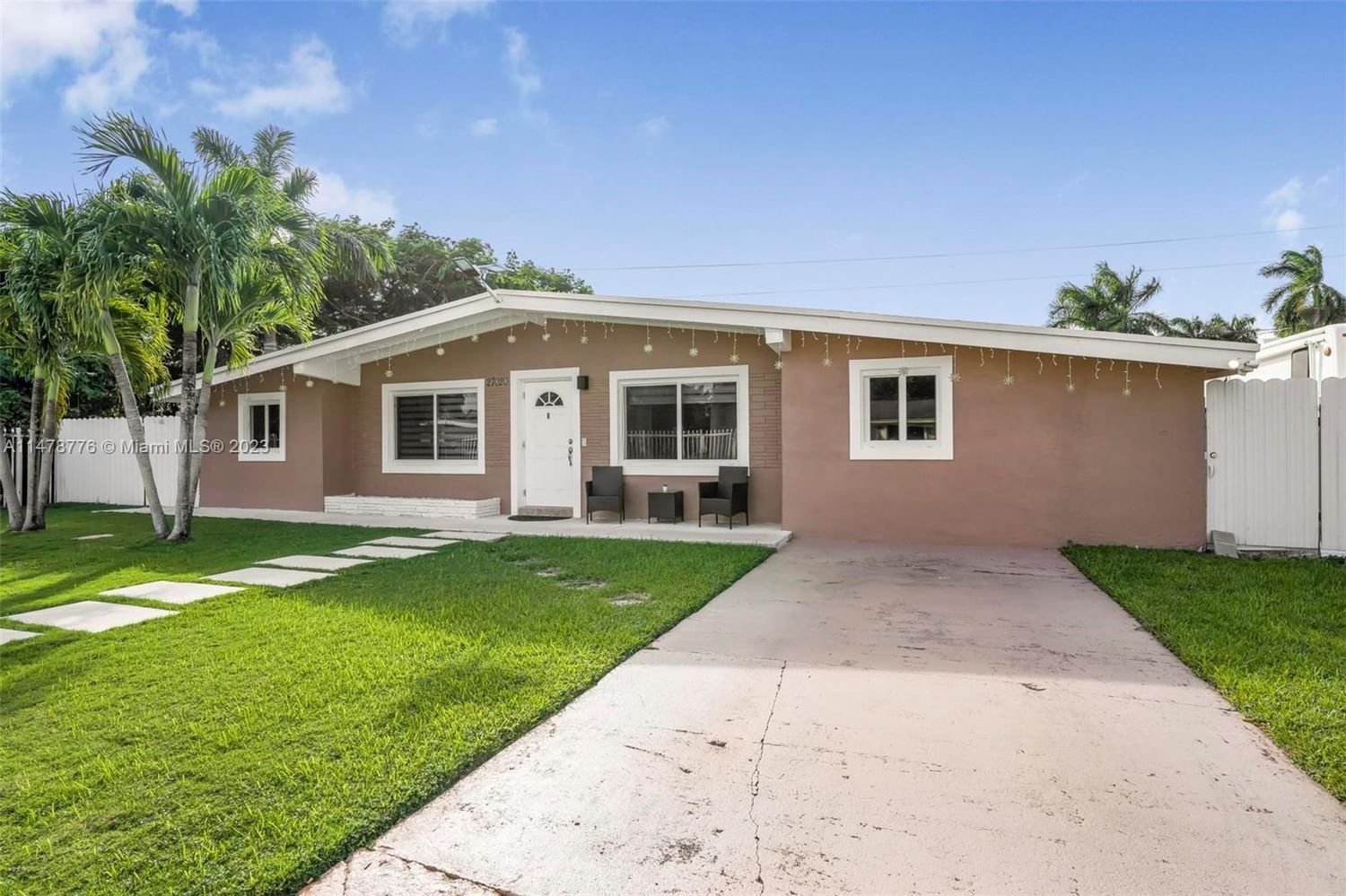 Real estate property located at 27020 144th Ave, Miami-Dade County, NARANJA PARK 1ST ADDN, Homestead, FL