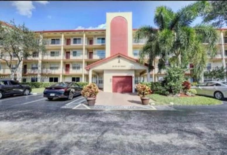 Real estate property located at 901 128th Ter #205A, Broward County, CAMBRIDGE AT CENTURY, Pembroke Pines, FL