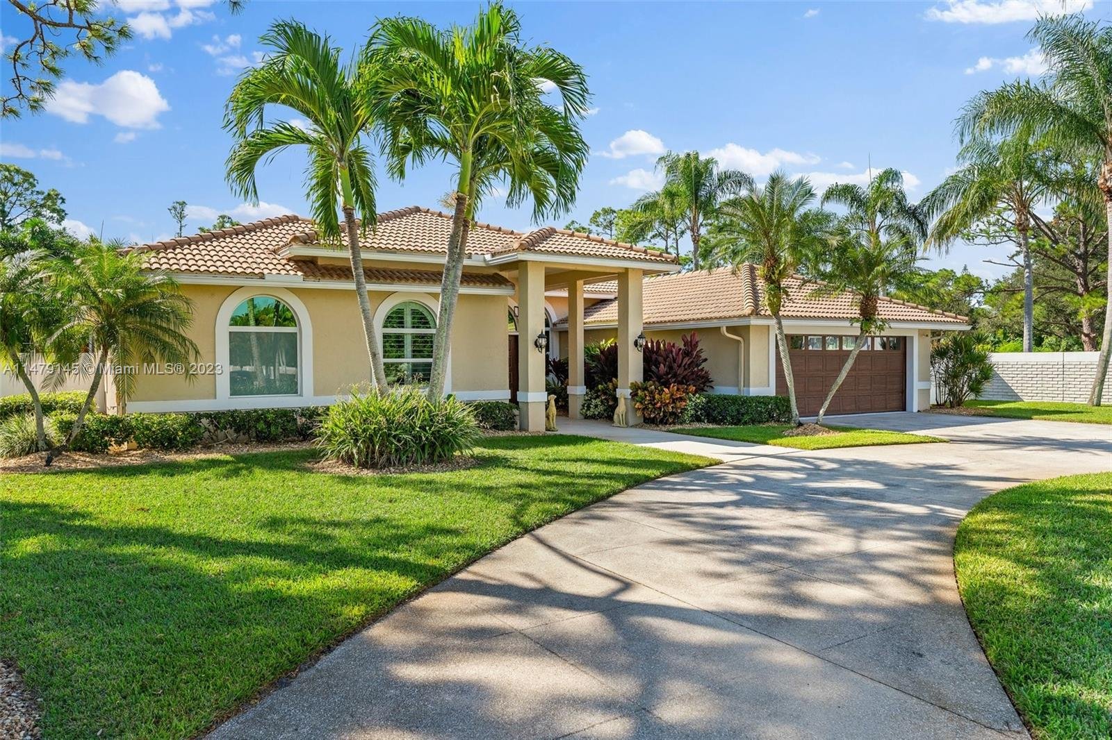 Real estate property located at 6072 Fountain Palm Dr, Palm Beach County, PALM COVE, Jupiter, FL