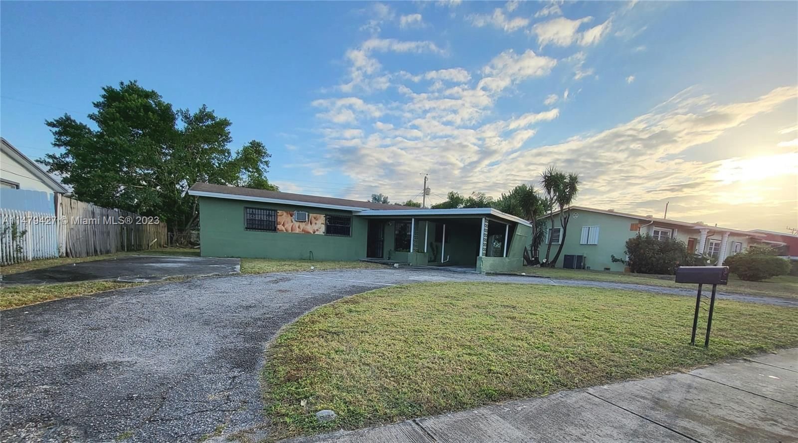 Real estate property located at 3840 172nd Ter, Miami-Dade County, Miami Gardens, FL