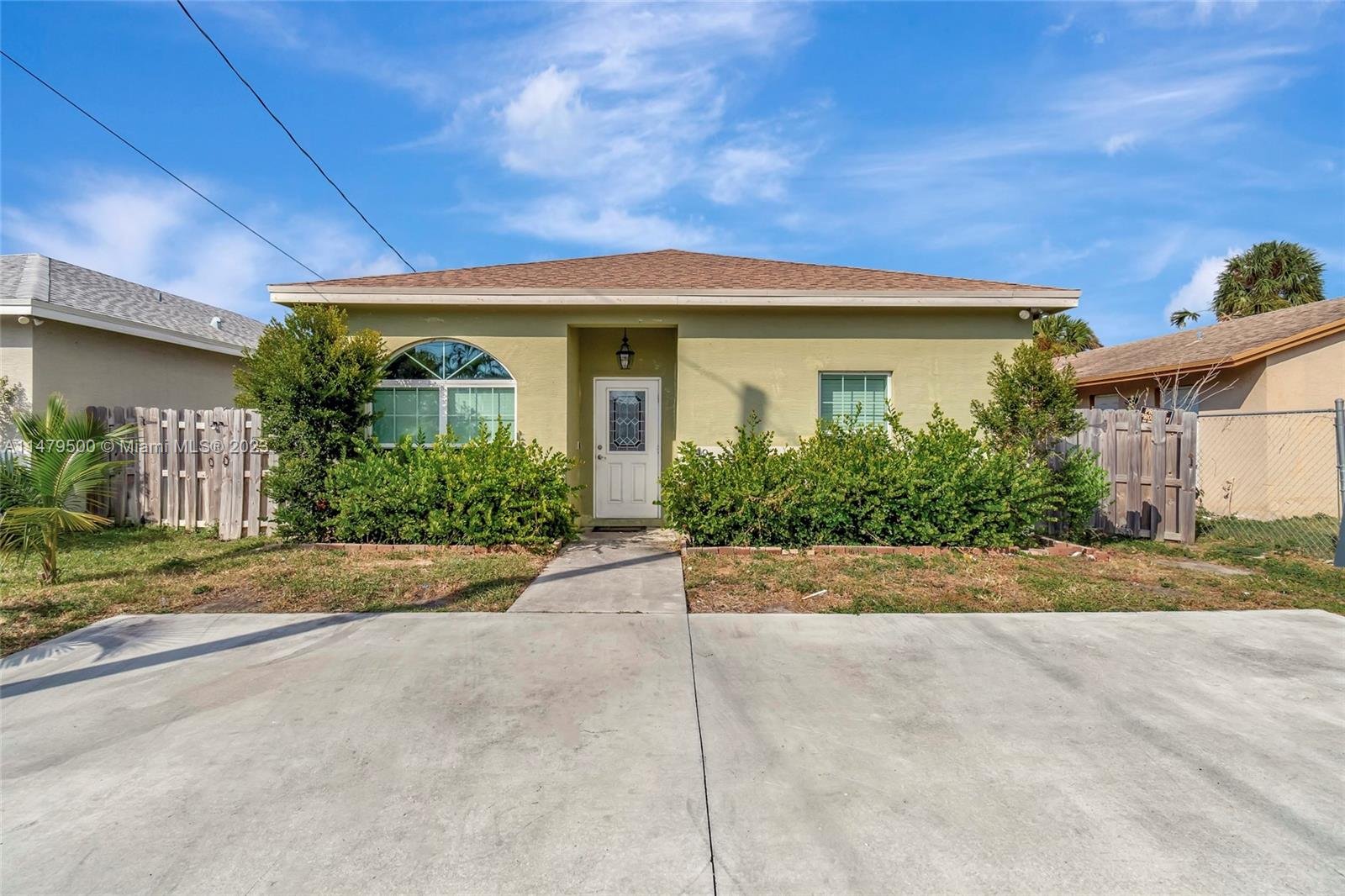 Real estate property located at 219 12th Ave, Palm Beach County, HAPPY HOME HEIGHTS, Boynton Beach, FL