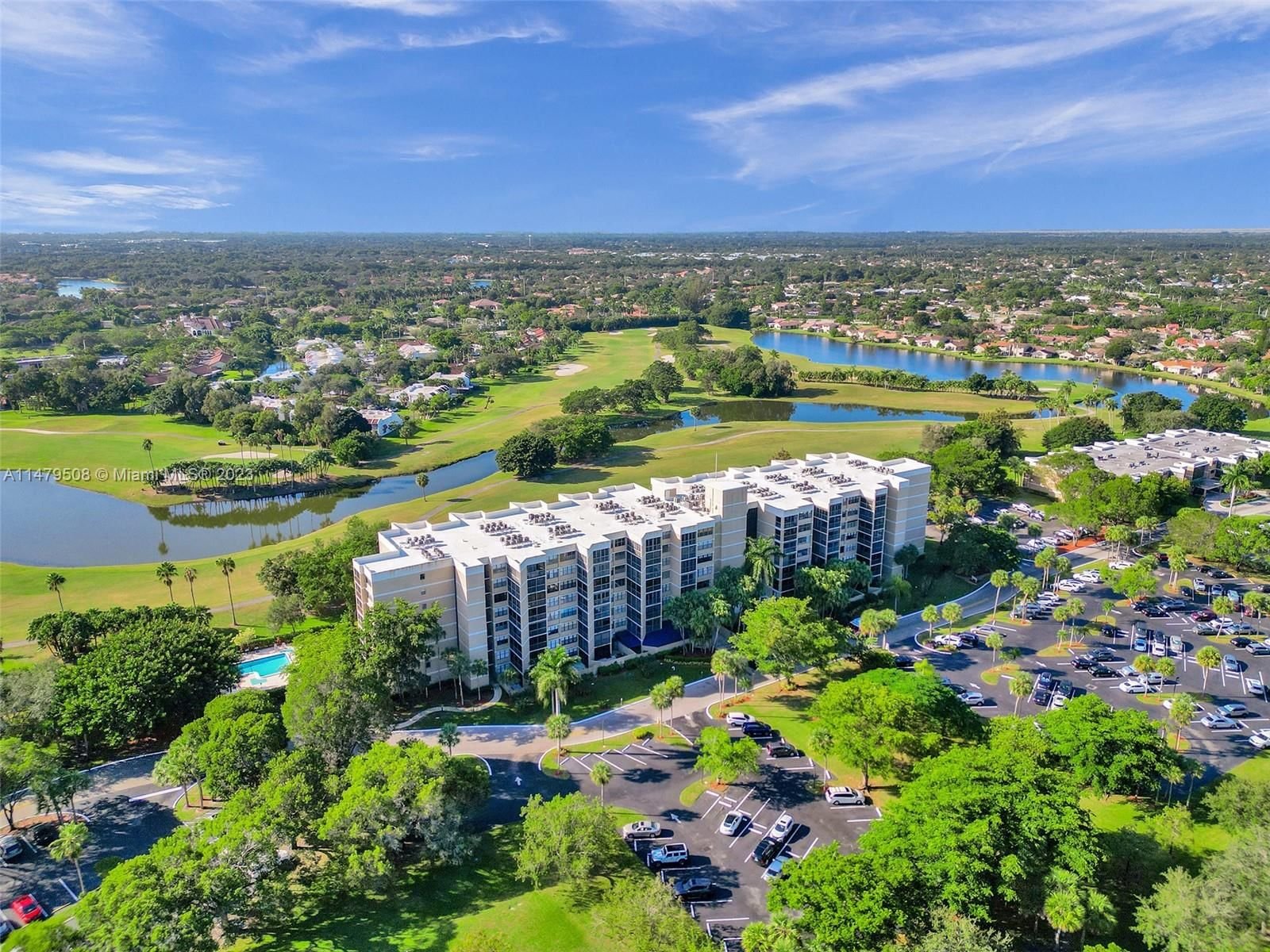 Real estate property located at 16300 Golf Club Rd #508, Broward County, COUNTRY CLUB APTS AT, Weston, FL