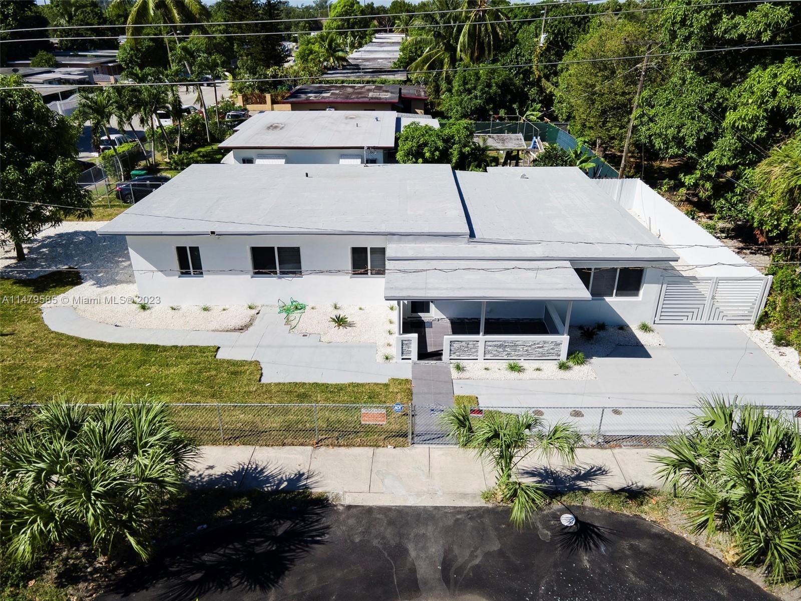 Real estate property located at 11000 5 AVE, Miami-Dade County, WEST MIAMI SHORES SEC D, Miami, FL