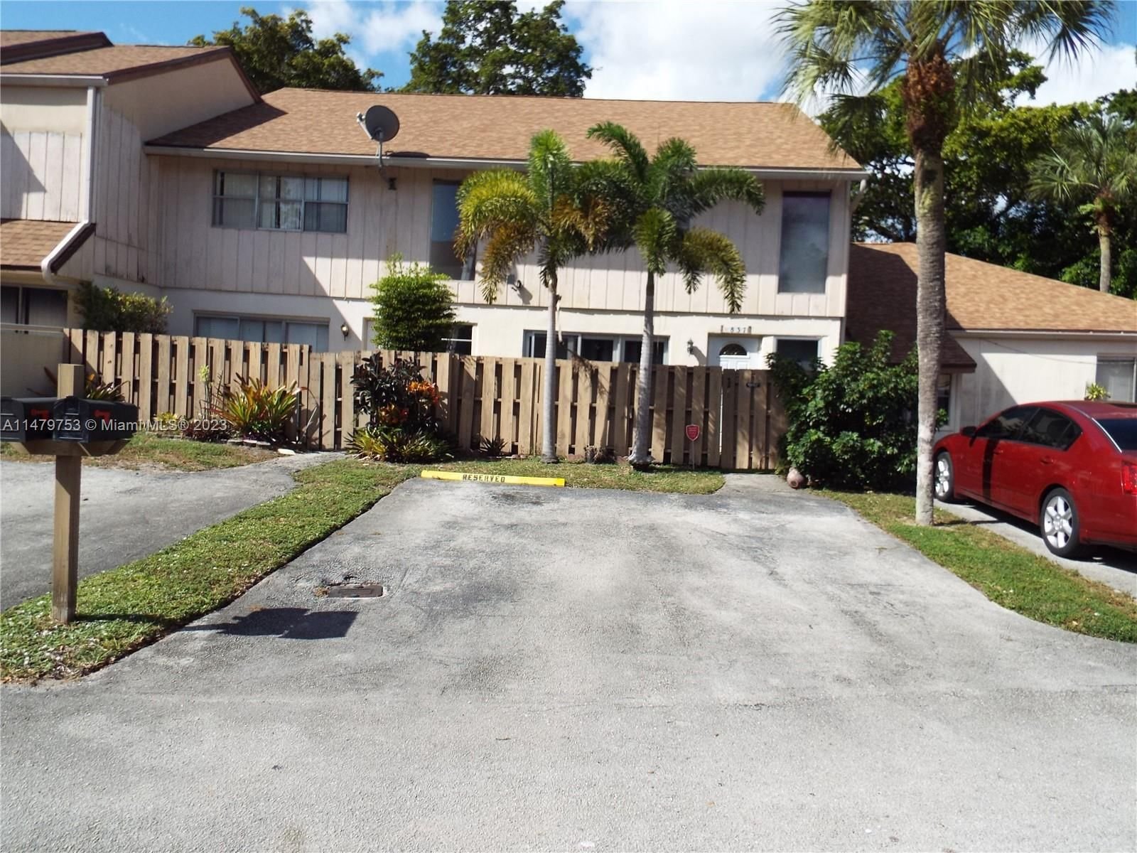 Real estate property located at 837 81st Ave #2, Broward County, TOWNHOUSES AT JACARANDA C, Plantation, FL
