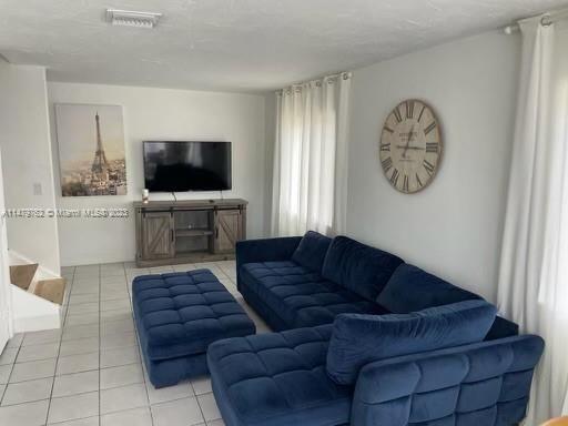 Real estate property located at 5960 5th Ct #5, Miami-Dade, AQUARIUS MIAMI CONDO, Miami, FL