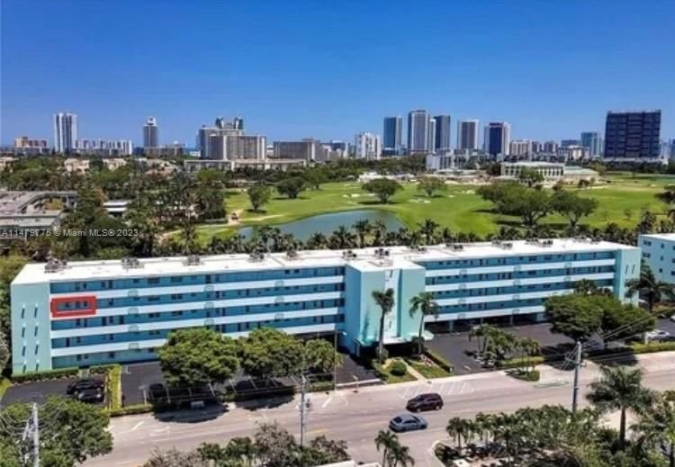 Real estate property located at 700 14 ave #401, Broward County, FAIRWAYS NORTH CO-OP, Hallandale Beach, FL