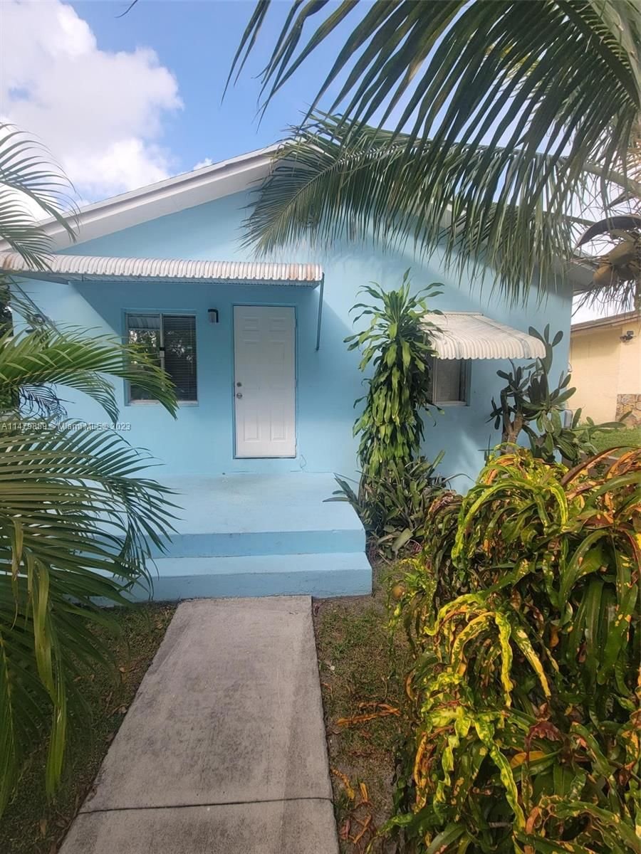 Real estate property located at 5743 Lincoln St, Broward County, HOLLYWOOD BEACH GARDENS, Hollywood, FL