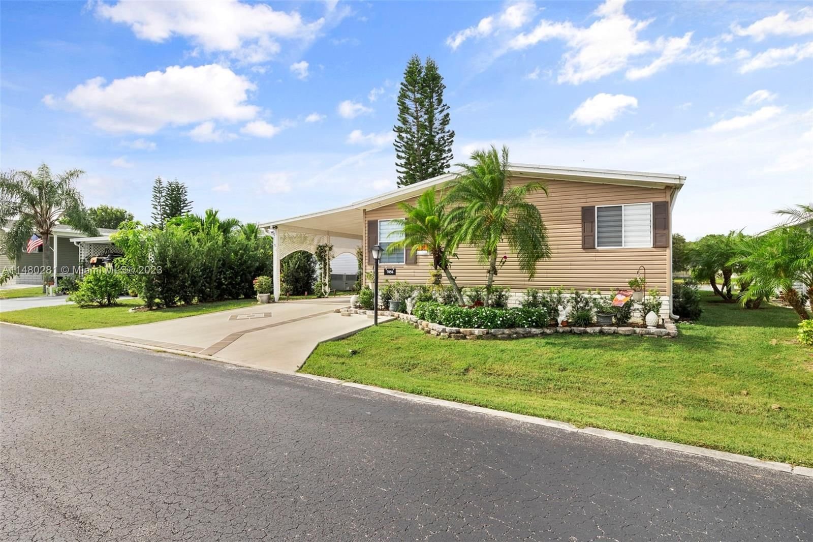 Real estate property located at 7056 Birchwood ln, Martin County, Pinelake Gardens & Estates, Stuart, FL