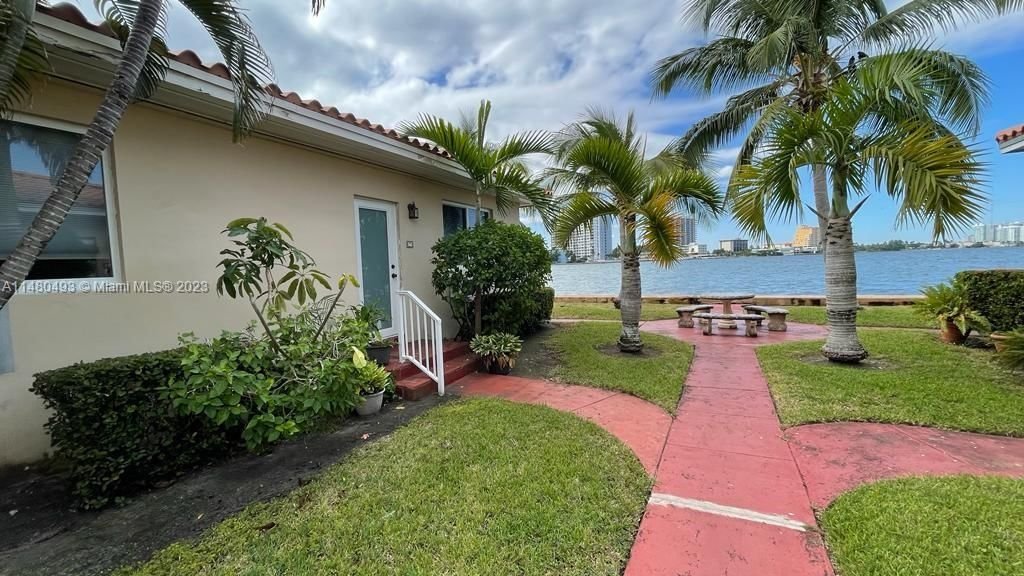 Real estate property located at 2160 Bay Dr #1-7, Miami-Dade County, ENCLAVE WATERSIDE VILLAS, Miami Beach, FL