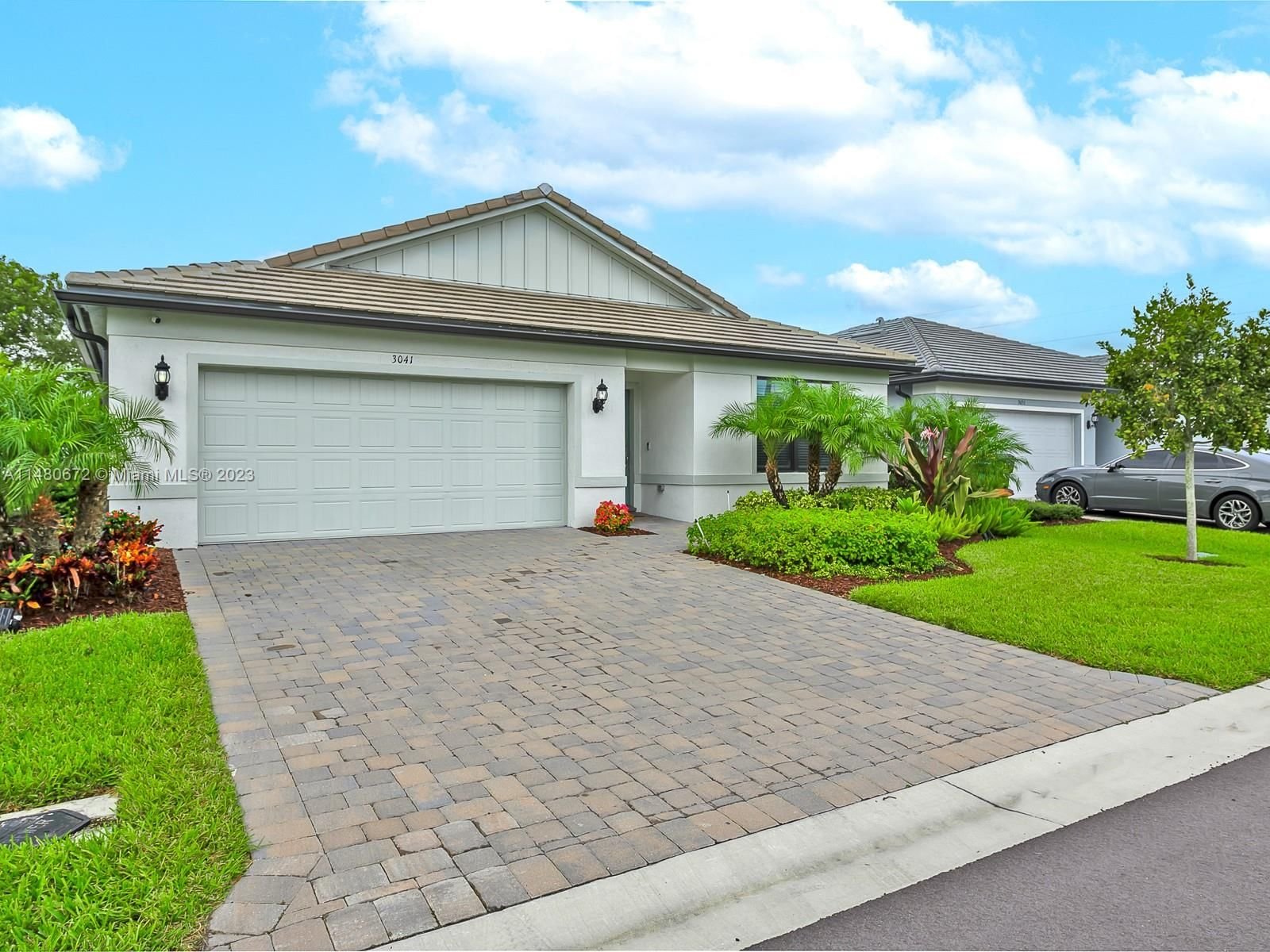 Real estate property located at 3041 Hibiscus Ave, Broward County, Cassia Estates, Lauderdale Lakes, FL