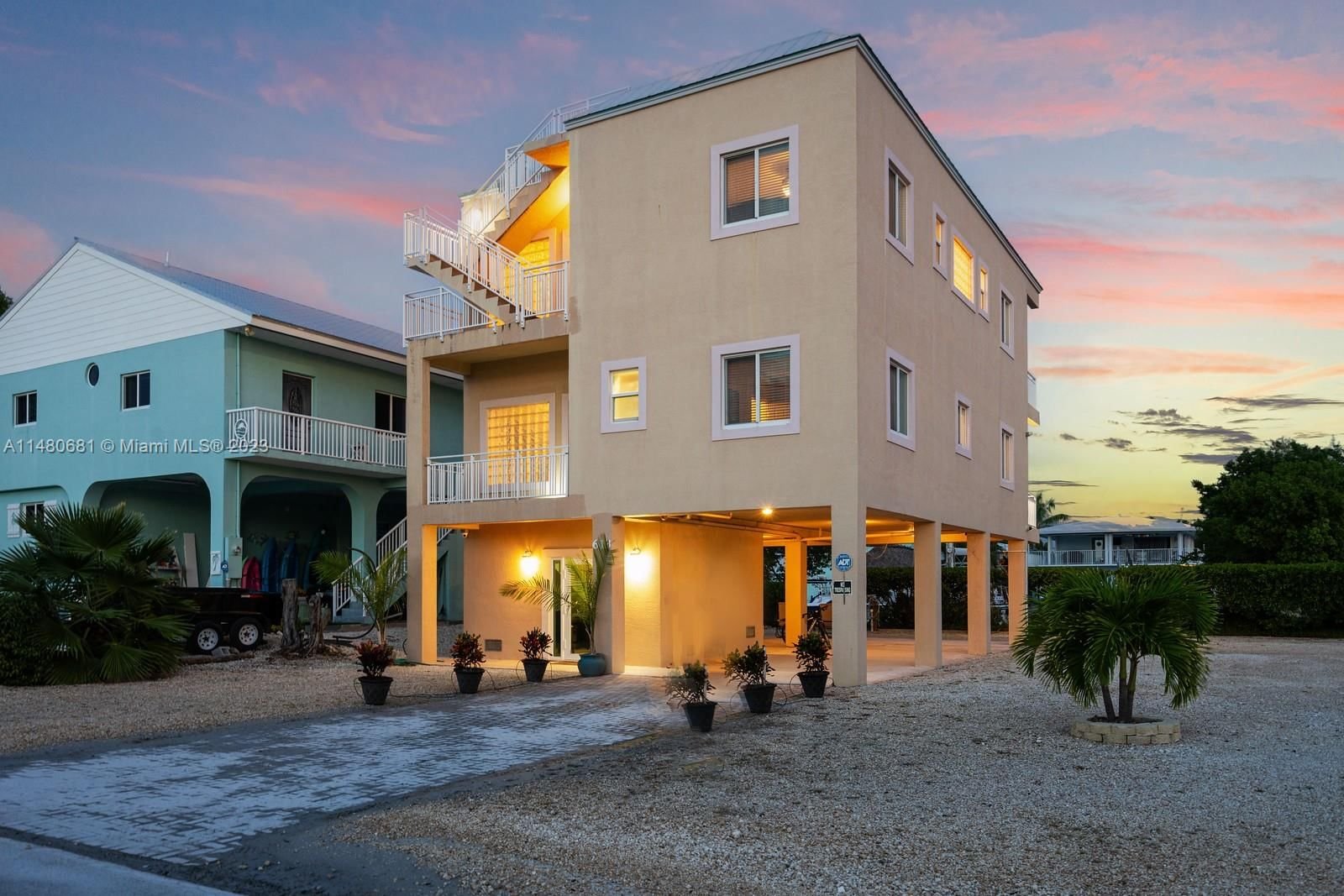 Real estate property located at 613 Portia Cir, Monroe County, KEY LARGO BEACH ADD, Key Largo, FL
