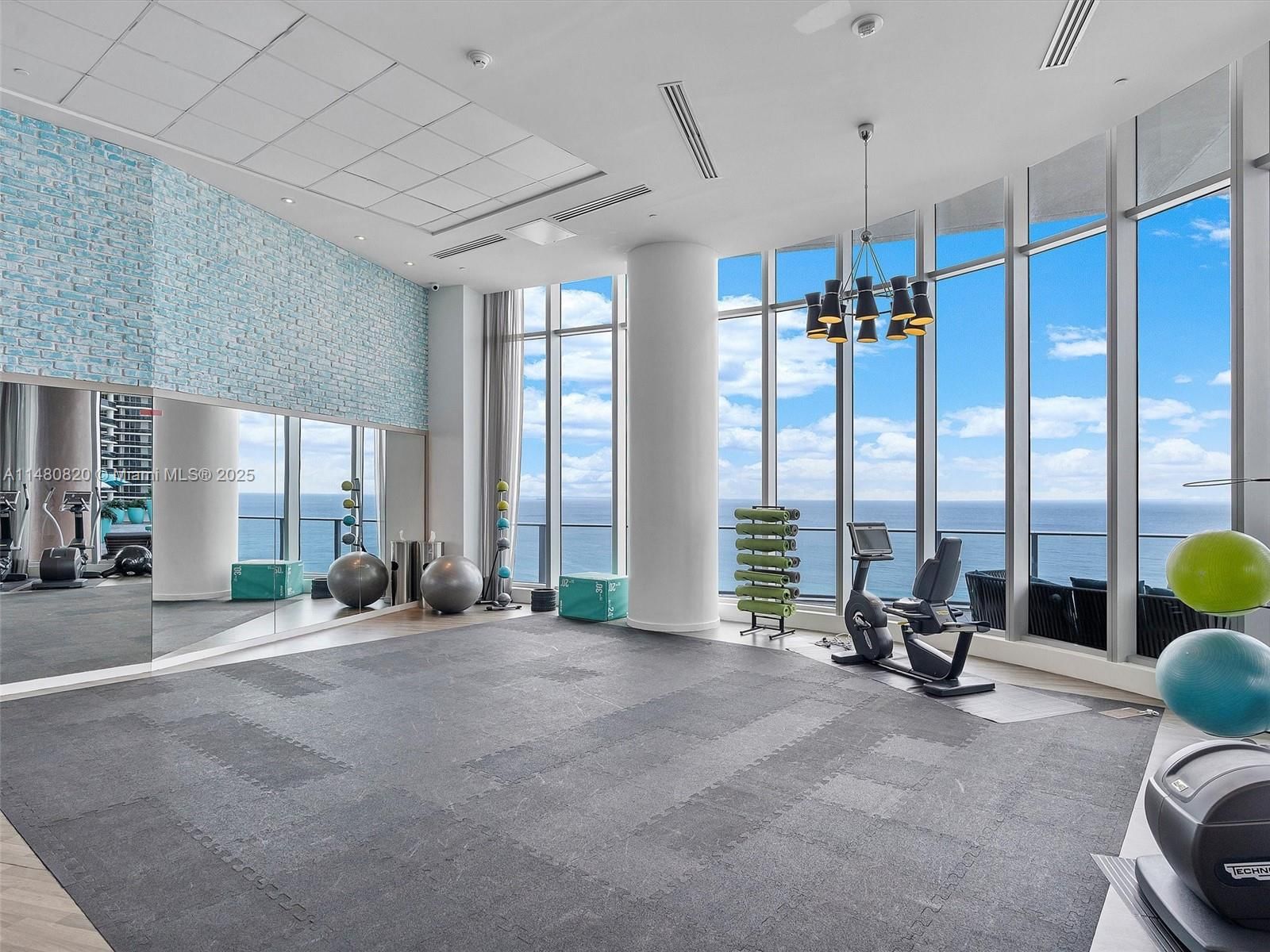 Real estate property located at 4111 Ocean Dr #1404, Broward, 4111 South Ocean Drive Co, Hollywood, FL