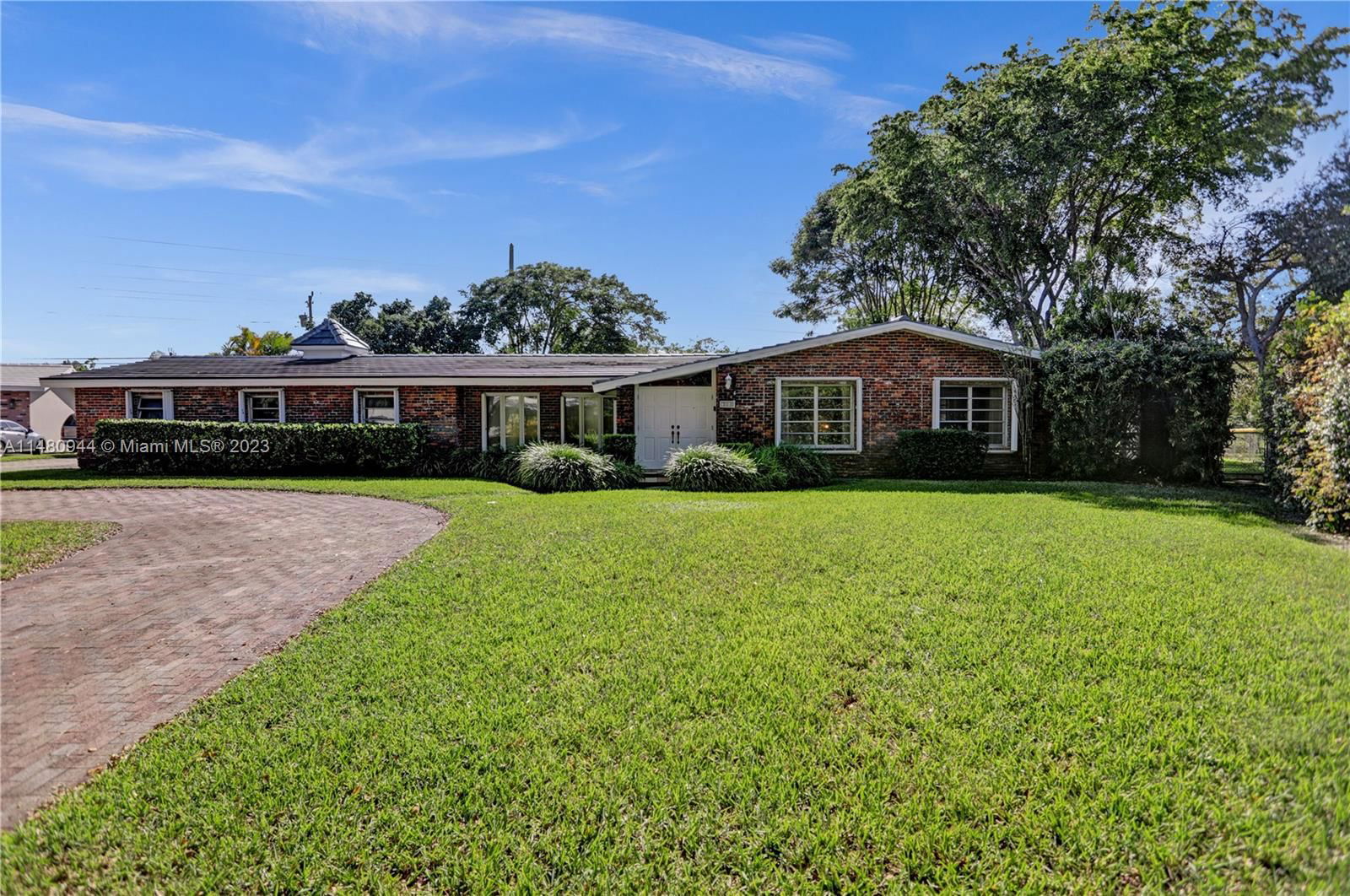 Real estate property located at 7840 139th Ter, Miami-Dade County, Palmetto Bay, FL