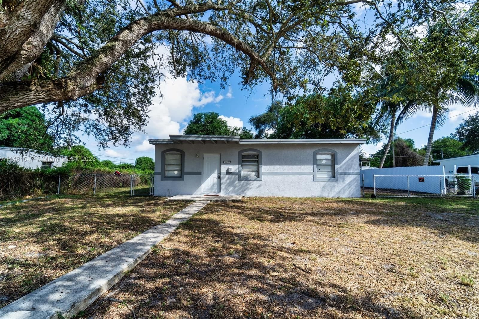 Real estate property located at 15945 Bunche Park Dr, Miami-Dade County, BUNCHE PARK, Miami Gardens, FL