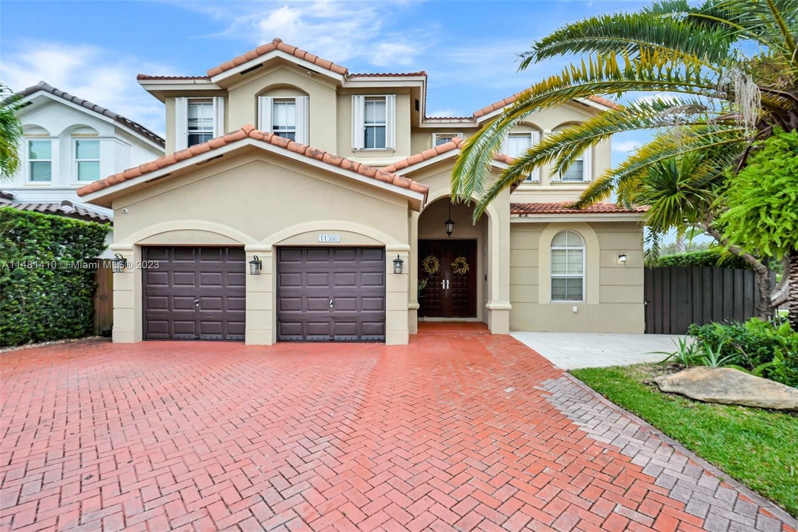 Real estate property located at 11380 82nd Ter, Miami-Dade County, ISLANDS AT DORAL NORTHWES, Doral, FL