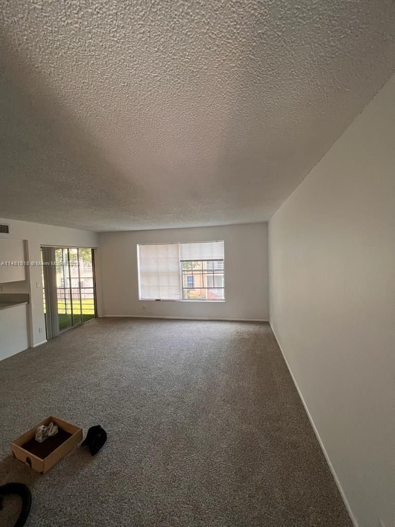 Real estate property located at 4241 19th St #170, Broward County, WOODHUE 3 CONDO, Lauderhill, FL