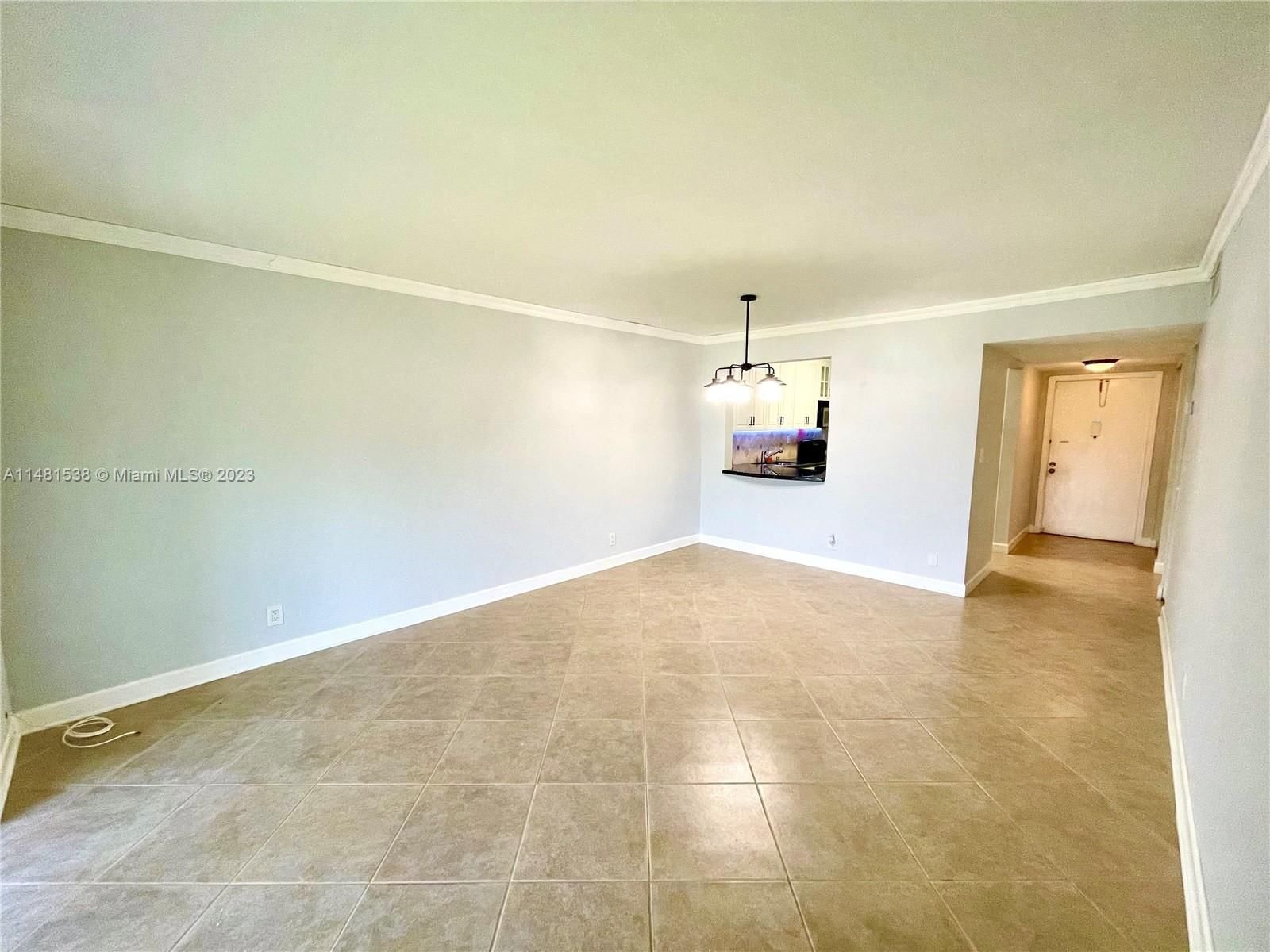 Real estate property located at 5100 90th Ave #303, Broward County, Cooper City, FL